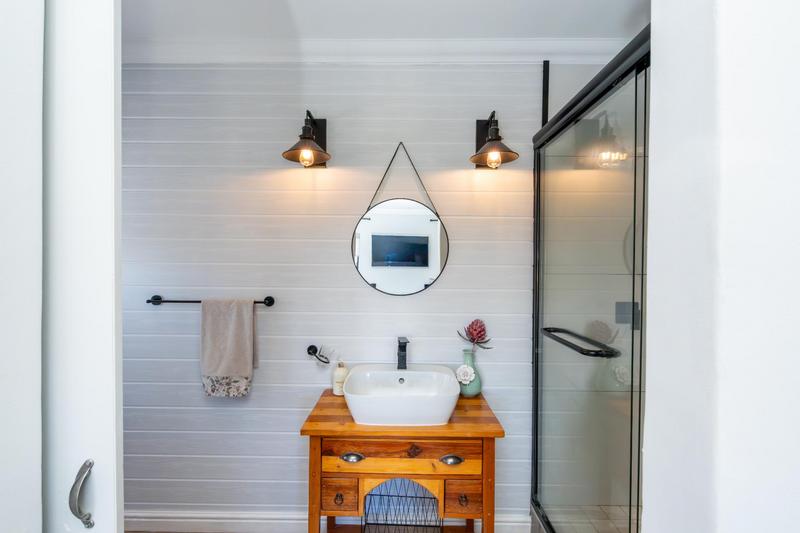 4 Bedroom Property for Sale in Calypso Beach Western Cape